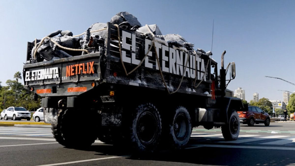 El Eternauta es la primera producción de Netflix en usar IA para reducir costos