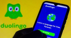 Duolingo Defiende su Estrategia de Inteligencia Artificial Ante la Polémica del CEO