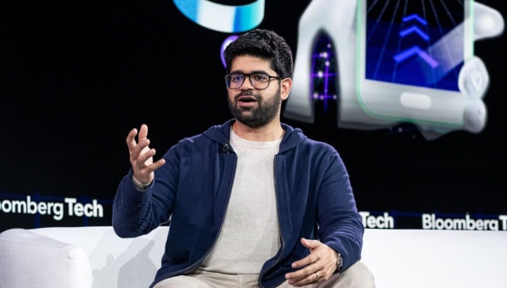 La Condición que Según el CEO de Perplexity, Aravind Srinivas, Definirá si la IA se Gana o no la Confianza en los Negocios La Condición que Según el CEO de Perplexity, Aravind Srinivas, Definirá si la IA se Gana o no la Confianza en los Negocios