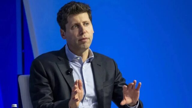 Sam Altman de OpenAI Insta a Testear los Laboratorios Rivales