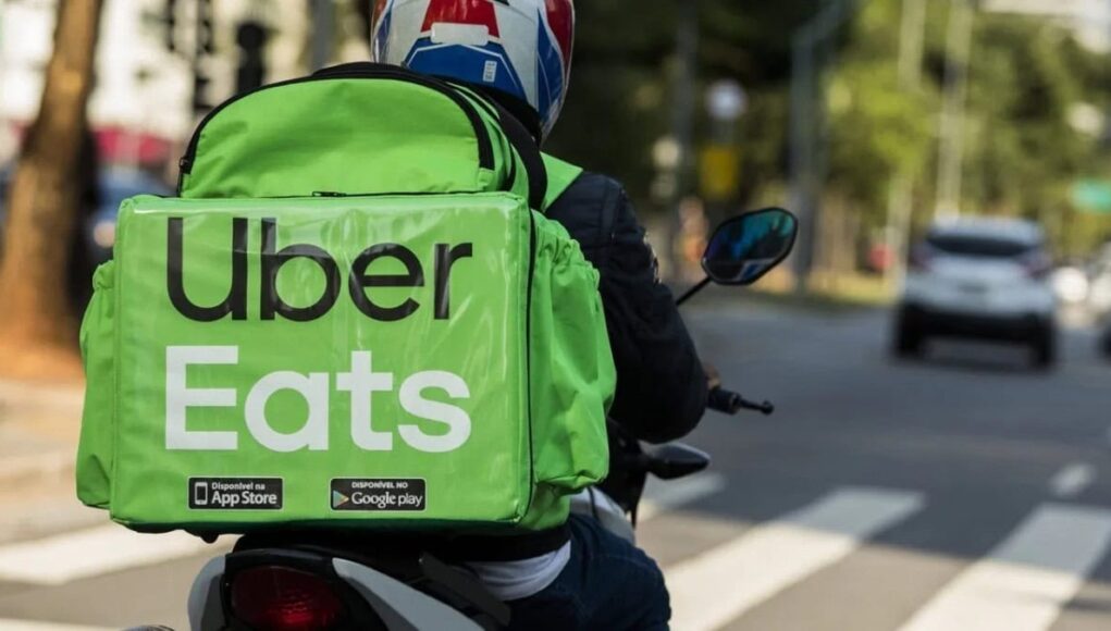 Uber Eats Renueva Sus Menús con IA Uber Eats Renueva Sus Menús con IA