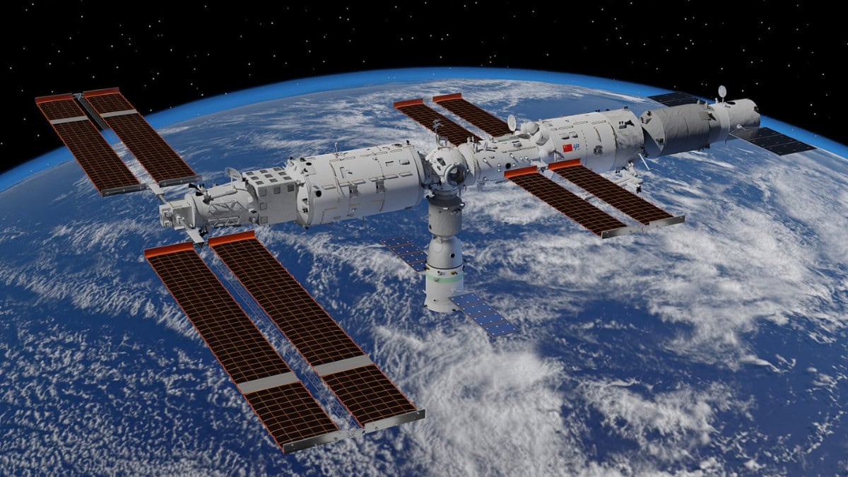 china lanza el primer chatbot de IA a una estación espacial internacional