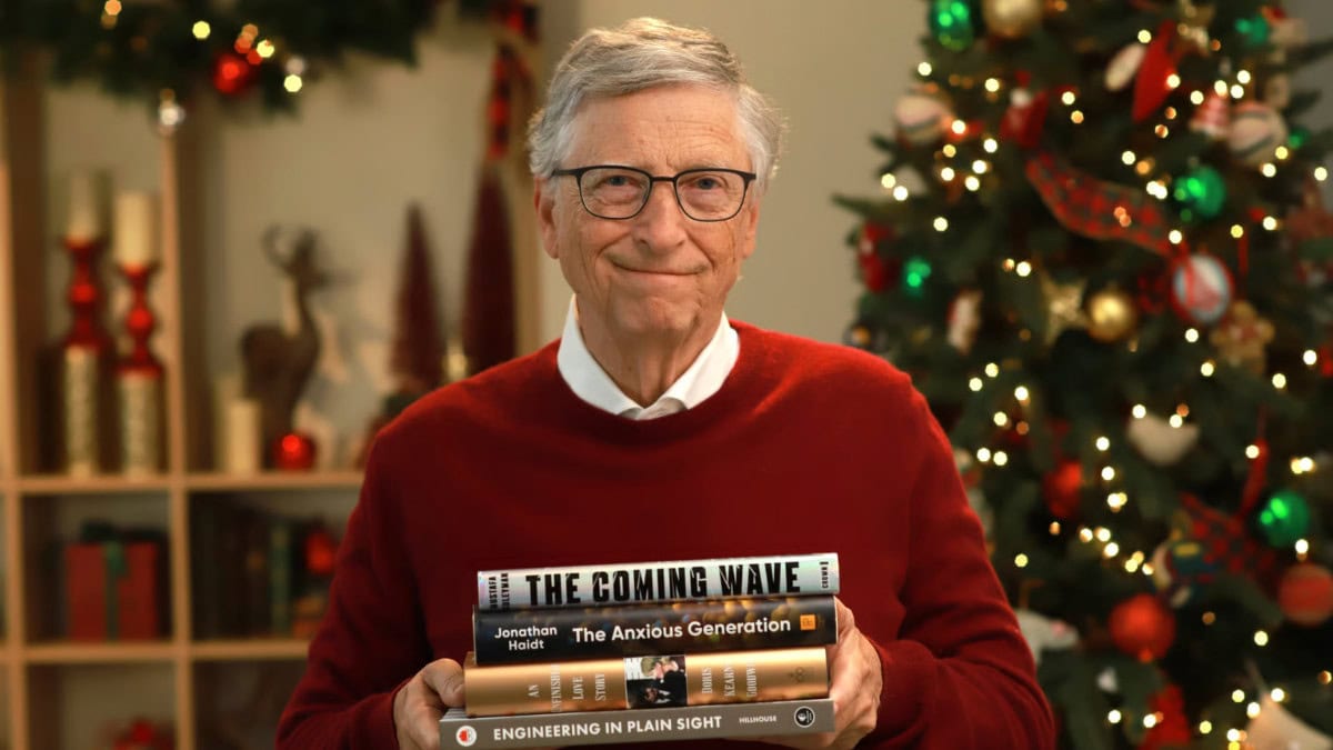 Bill Gates Confiesa Cuál es el Mejor Libro para Entender la Evolución de la Inteligencia Artificial