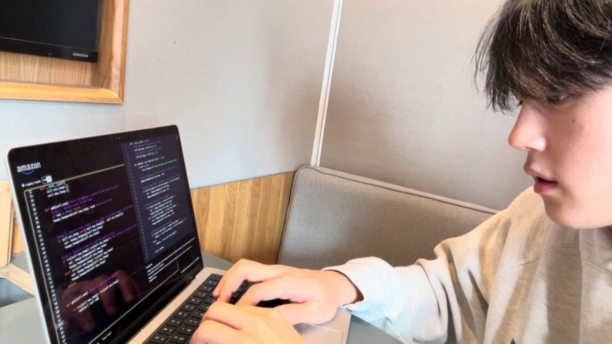 Emprendedor que Inventó una IA para Estudiar sin Esfuerzo, ahora Lamenta sus Efectos en la Escuela