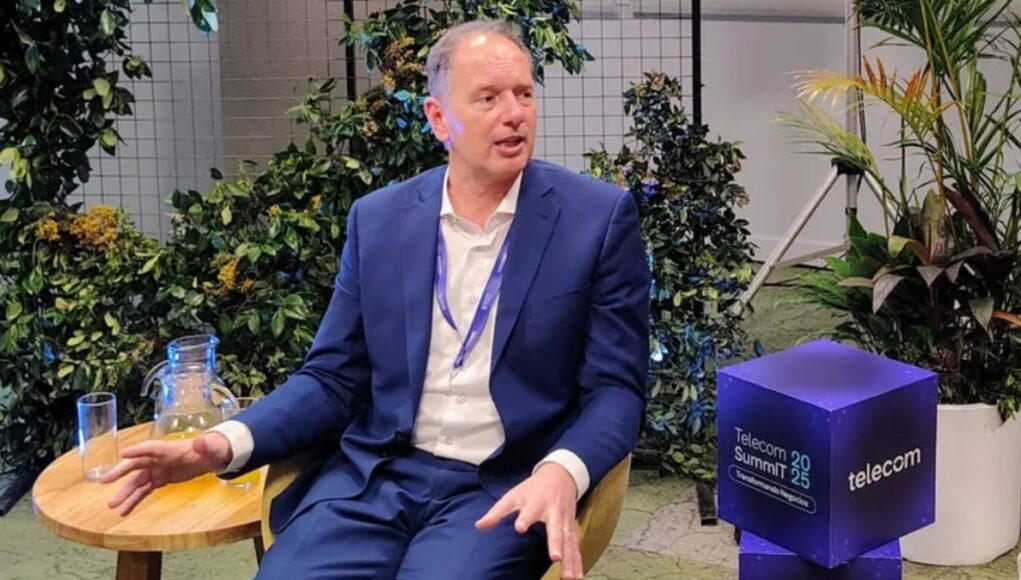 Empresas y Usuarios Ven con Cautela el Avance de la IA Mientras Surge una Nueva Etapa Tecnológica Empresas y Usuarios Ven con Cautela el Avance de la IA Mientras Surge una Nueva Etapa Tecnológica