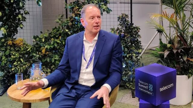 Empresas y Usuarios Ven con Cautela el Avance de la IA Mientras Surge una Nueva Etapa Tecnológica