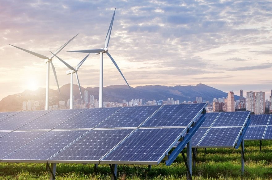 Grandes como Amazon, Meta y Google llevan años siendo mayores compradores de energía solar y eólica