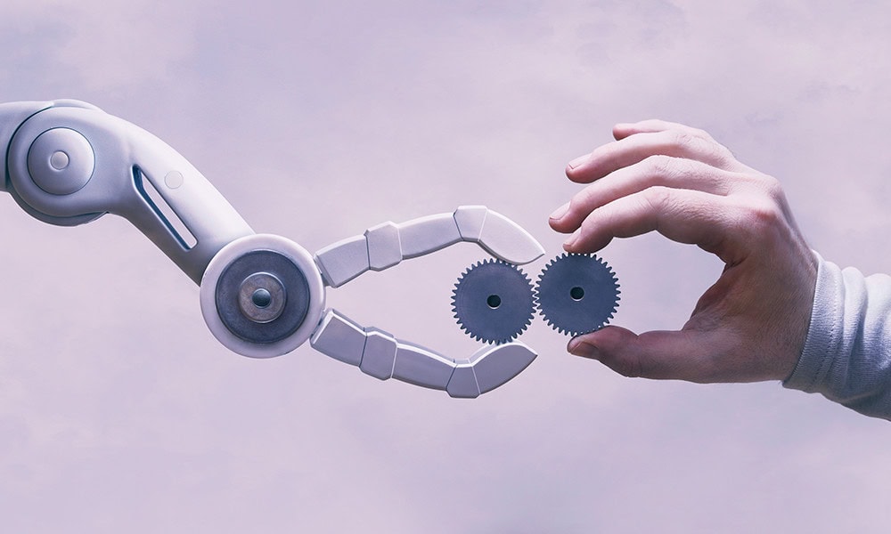 Los humanos siempre nos hemos “encariñado” con cosas (pero esto no es un peluche)