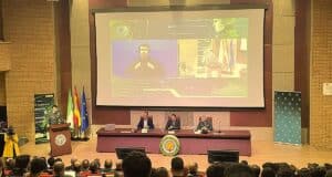 Almería Investiga Apps que Desnudan a Menores con IA y Generan Escenas Sexuales