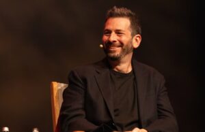 Alto Cargo de Google Explica Por Qué la IA no Necesita Alma para Competir con la Mente Humana