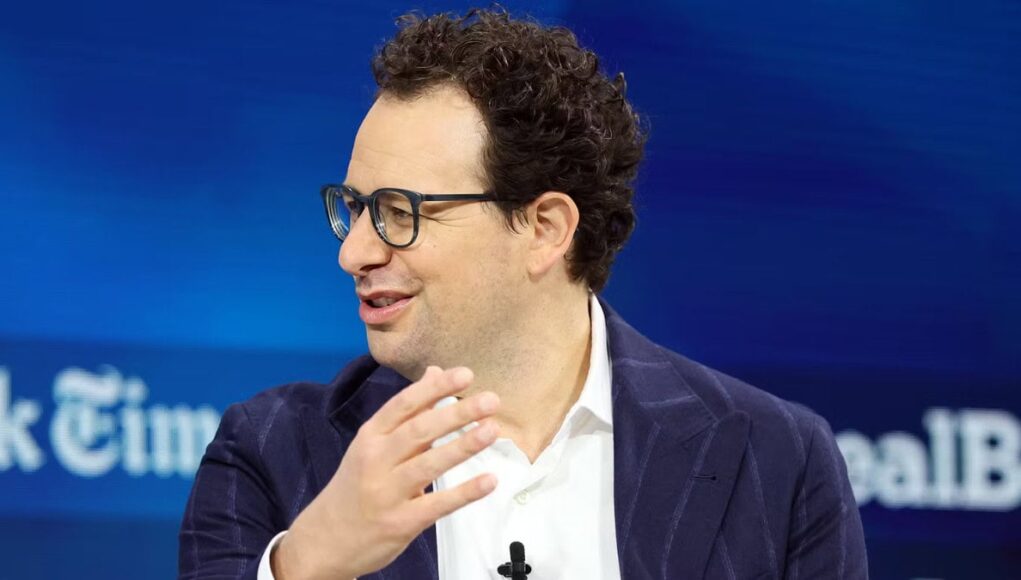 CEO-de-Anthropic-Analiza-la-Burbuja-de-la-IA-y-el-Riesgo-en-sus-Competidores