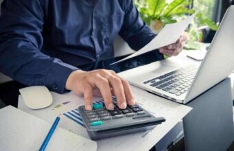 Hacienda Advierte del Riesgo de Usar ChatGPT al Presentar la Renta 2026 en España