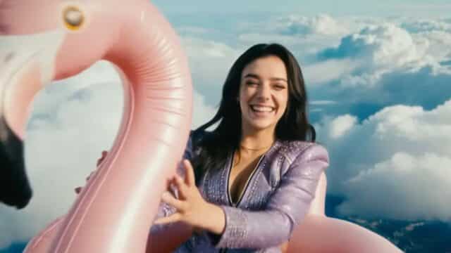 Creíamos Que el Mayor Riesgo de la IA era Militar, Entonces Apareció la Canción de Tilly Norwood… Creíamos Que el Mayor Riesgo de la IA era Militar, Entonces Apareció la Canción de Tilly Norwood…