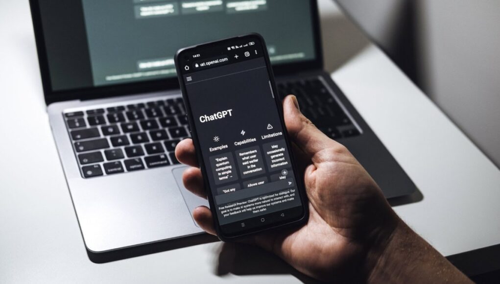 Descargas-de-ChatGPT-en-Movil-se-Estancan-y-los-Analistas-ya-Hablan-del-Fin-de-la-Euforia
