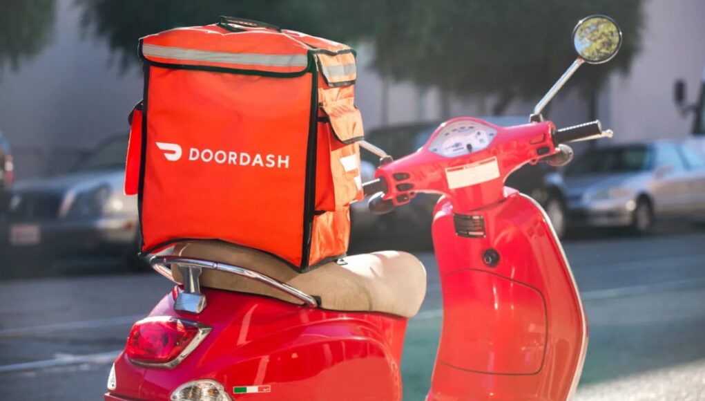 DoorDash-Expulsa-a-un-Repartidor-Por-Fingir-una-Entrega-con-Inteligencia-Artificial
