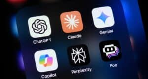 El 80 % en EEUU Teme la IA Mientras su Uso se Dispara, Según Quinnipiac