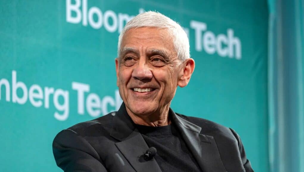 El Inversor de OpenAI Vinod Khosla Afirma Que la IA Podría Hacer el 80 % de los Trabajos El Inversor de OpenAI Vinod Khosla Afirma Que la IA Podría Hacer el 80 % de los Trabajos