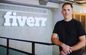 Fiverr Deja Atrás su Modelo Freelance y Pone Todo en la IA tras Despedir al 30% de su Plantilla