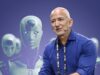 Jeff Bezos, CEO de Amazon, Explica Por Qué ni la IA más Avanzada Puede Competir con este Tipo de Mente