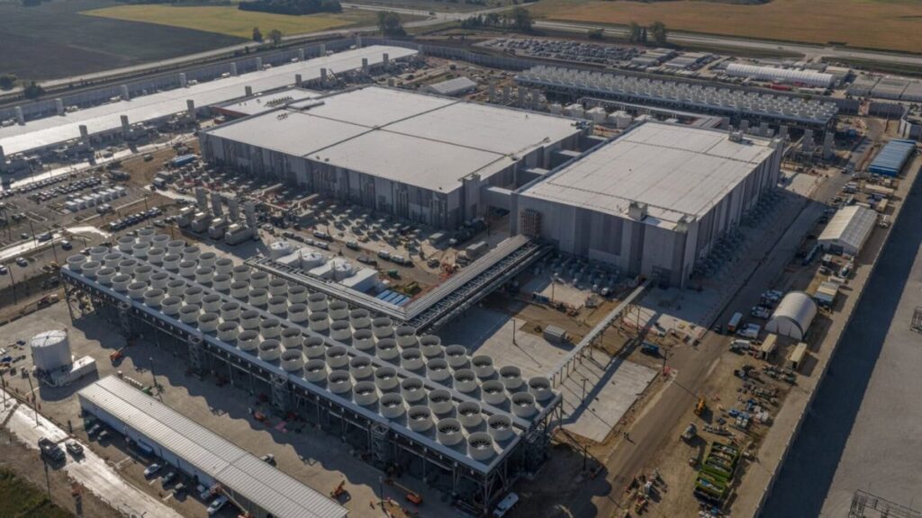 Microsoft Destina 7.000 Millones a un Centro de IA que Deja Pequeño al Supercomputador más Veloz