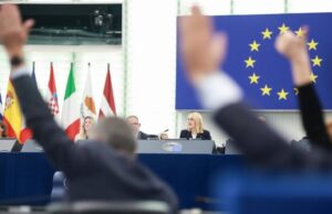Parlamento Europeo Propone Prohibir Redes Sociales y Asistentes de IA a Menores de 16 Años