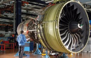 Por Qué OpenAI Instala Motores de Boeing 747 en sus Granjas de Datos de IA