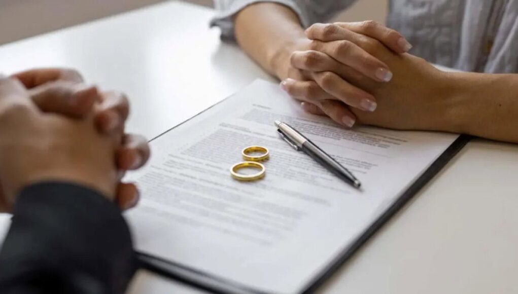 Romances-con-chatbots-Disparan-la-Tasa-de-Divorcios-y-Crean-un-Vacio-Legal-que-Nadie-Sabe-Resolver