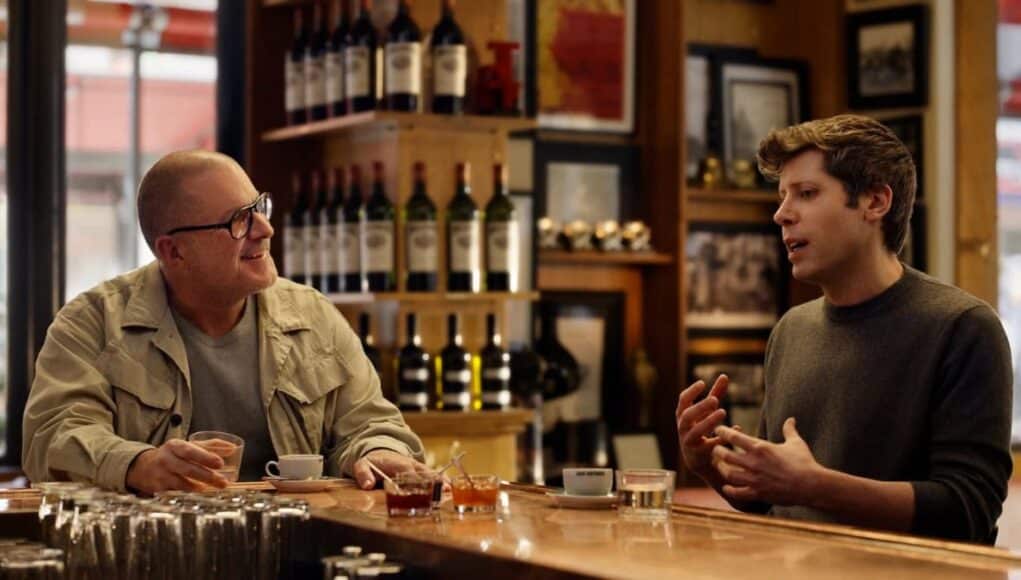 Sam-Altman-Afirma-Que-el-Prototipo-del-Nuevo-Dispositivo-de-OpenAI-es-Mas-Tranquilo-Que-Un-iPhone