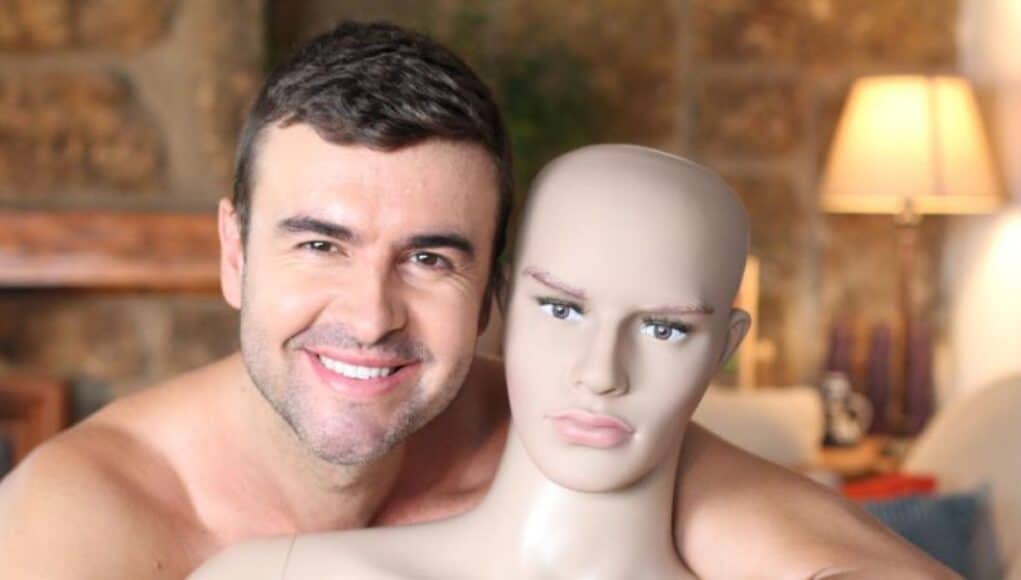 Un Estudiante de Atlanta Planea Criar Dos Hijos con Julia su Pareja de IA en Replika Un Estudiante de Atlanta Planea Criar Dos Hijos con Julia su Pareja de IA en Replika