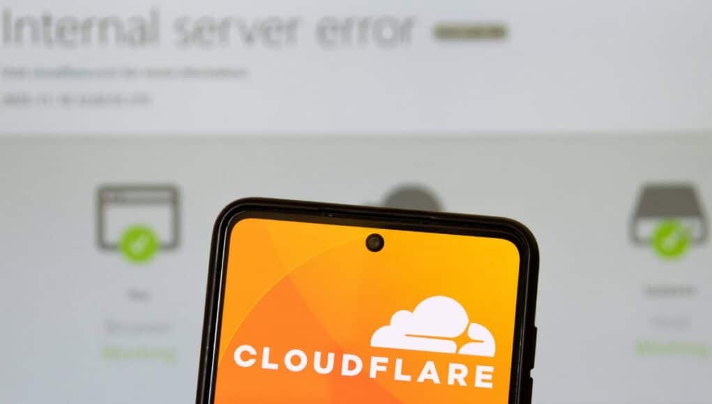 Un-Fallo-Masivo-de-Cloudflare-Tumba-X-ChatGPT-y-hasta-Downdetector-por-un-Archivo