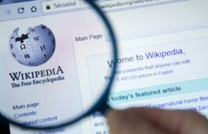 Wikipedia Asegura que Pierde Usuarios por el Auge de los Resúmenes de IA en Internet