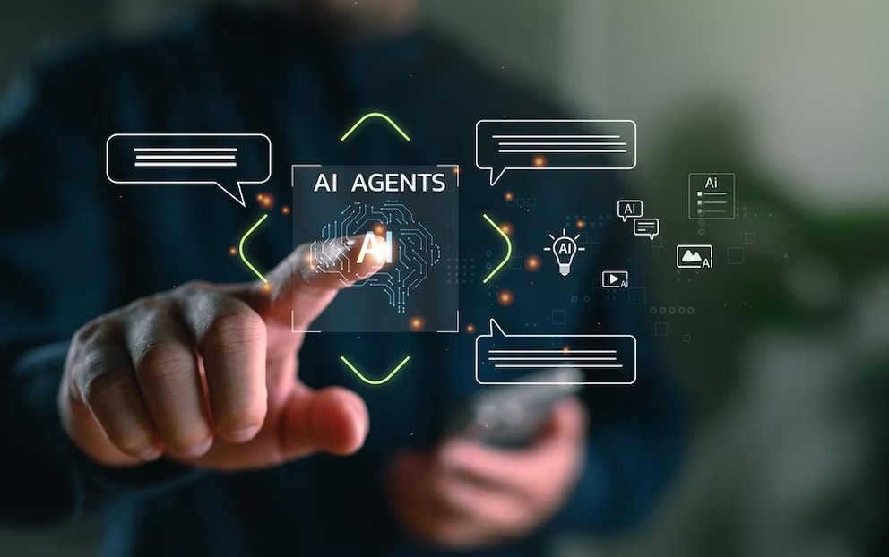 Beta, solo en inglés y con dos productos parecidos conviviendo a la vez