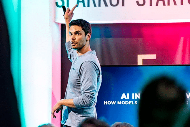 Sarlin cree que las matemáticas serán el lenguaje base para entender la IA con cierta independencia.