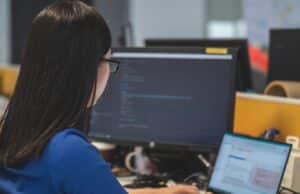 Aunque la IA dispara Ofertas Tech, Pero Encontrar Trabajo Ahora es Más Difícil de lo que Parece Aunque la IA dispara Ofertas Tech, Pero Encontrar Trabajo Ahora es Más Difícil de lo que Parece