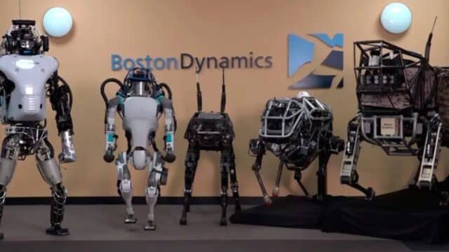 Boston Dynamics y Google Logran que Spot Entienda Lenguaje y Tome Decisiones Boston Dynamics y Google Logran que Spot Entienda Lenguaje y Tome Decisiones