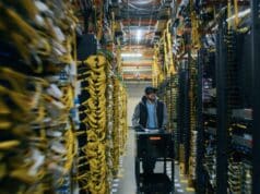 El 65 % de Estadounidenses Prefiere un Almacén de Amazon Antes que un Centro de Datos de IA El 65 % de Estadounidenses Prefiere un Almacén de Amazon Antes que un Centro de Datos de IA