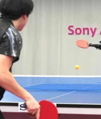 El Robot de IA de Sony ya Vence a Jugadores Profesionales de Ping Pong