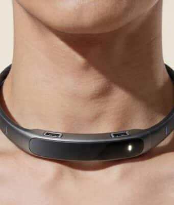 Investigadores de Pohang Presentan un Collar con IA que Traduce Movimientos del Cuello en Voz sin Emitir Sonido