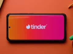 Un Argentino Desarrolla una IA que Analiza Chats de Tinder para Saber si su Cita es Tóxica como su Ex Un Argentino Desarrolla una IA que Analiza Chats de Tinder para Saber si su Cita es Tóxica como su Ex