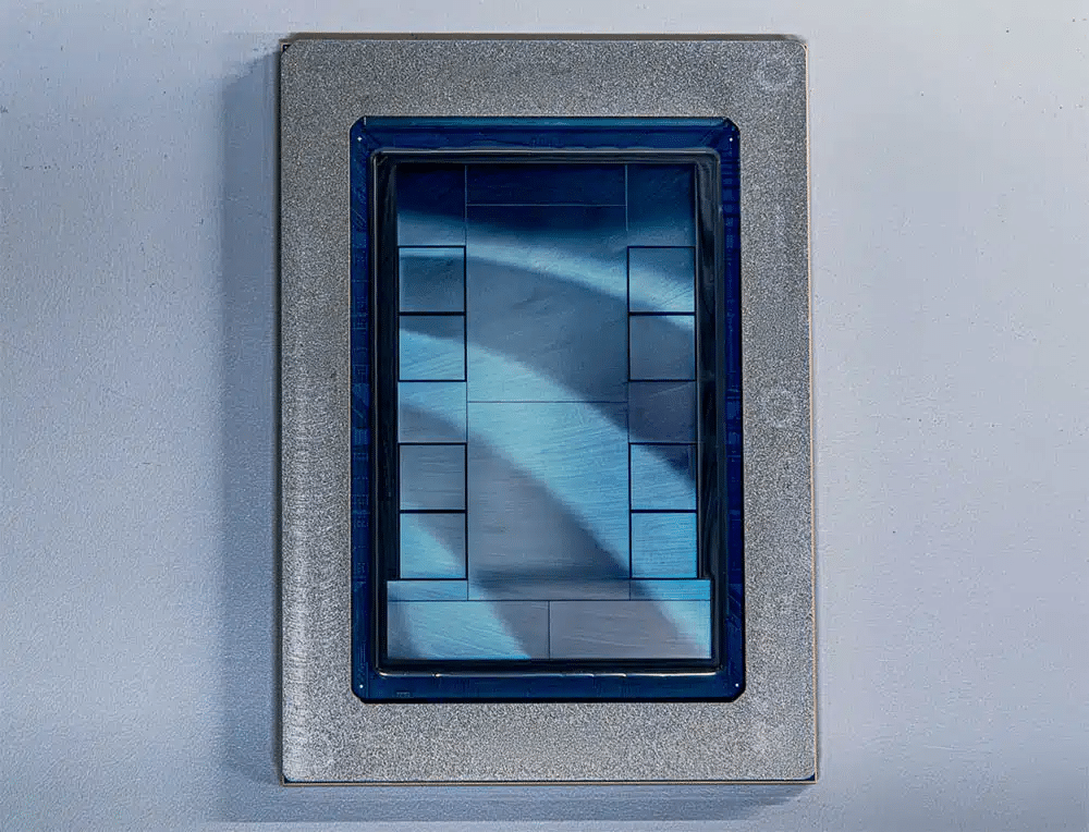 Broadcom pone los cimientos técnicos y el músculo de red