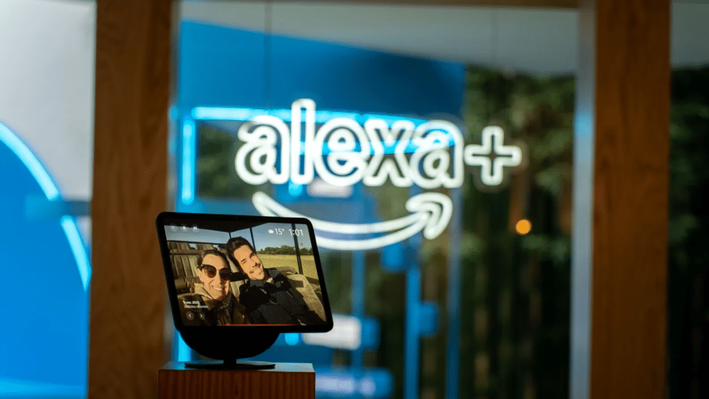 Alexa+ con el tiempo se adapta a ti, aprendiendo tus preferencias, tu contexto y tus rutinas