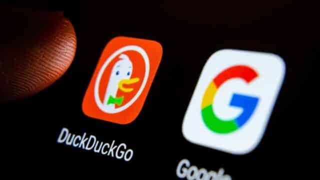 Mientras Critican a Google por Imponer IA en el Buscador, Crecen las Descargas de DuckDuckGo Mientras Critican a Google por Imponer IA en el Buscador, Crecen las Descargas de DuckDuckGo