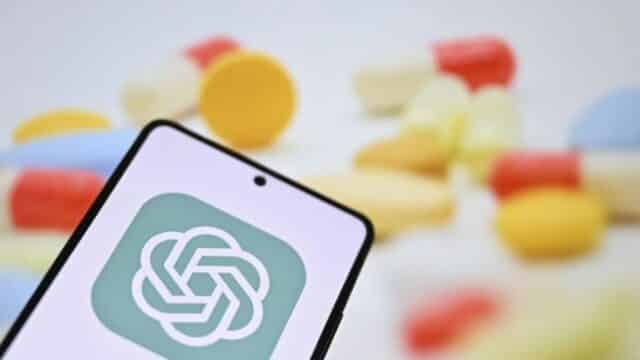 Muere un Estudiante Tras Seguir Indicaciones Médicas de ChatGPT y Vuelven a Señalar a OpenAI Muere un Estudiante Tras Seguir Indicaciones Médicas de ChatGPT y Vuelven a Señalar a OpenAI