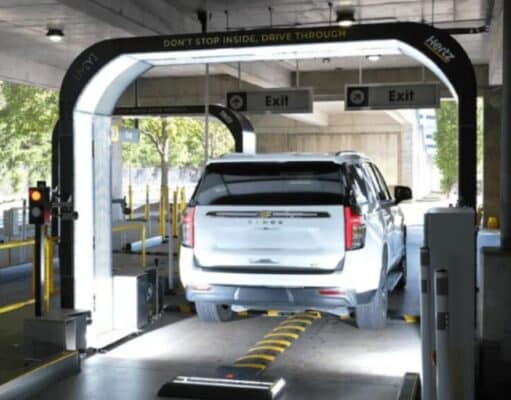 Una IA Detectó un Daño Mínimo en un Coche de Alquiler y el Resultado Indignó a Muchos Conductores Una IA Detectó un Daño Mínimo en un Coche de Alquiler y el Resultado Indignó a Muchos Conductores