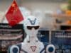 China Quiere Controlar Cada Robot con un DNI Único y Seguimiento Total China Quiere Controlar Cada Robot con un DNI Único y Seguimiento Total