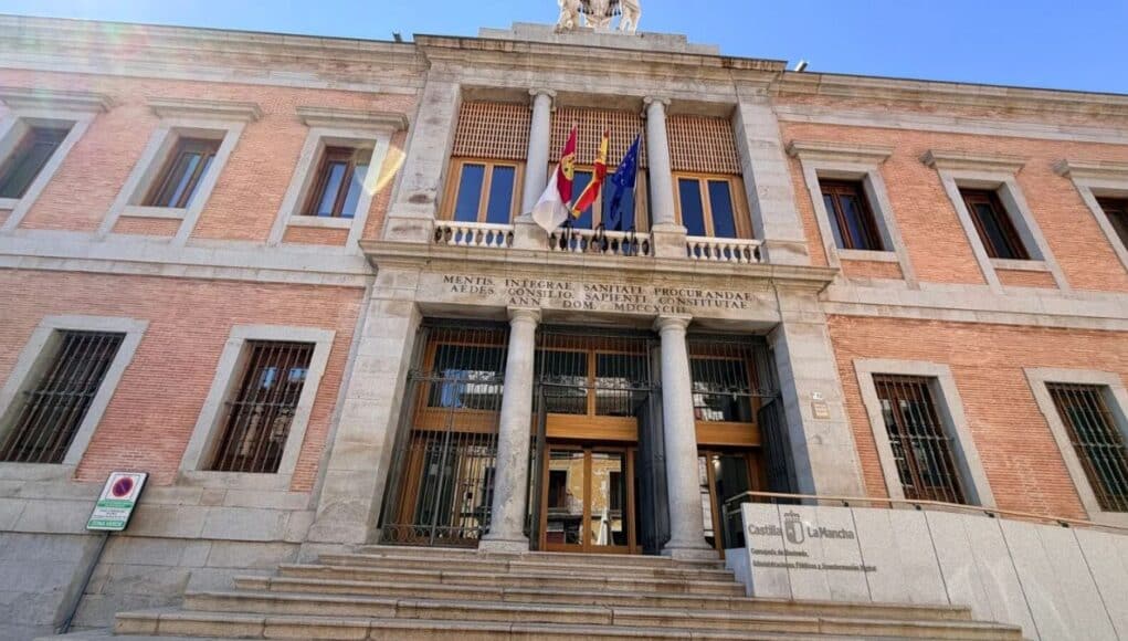 Castilla-La Mancha Acelera su Apuesta por la IA Invirtiendo 4,2 Millones de Euros para Transformar toda su Administración Castilla-La Mancha Acelera su Apuesta por la IA Invirtiendo 4,2 Millones de Euros para Transformar toda su Administración