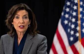 La Gobernadora de Nueva York Abre la Puerta a la IA Para Cambiar las Reglas del Estado La Gobernadora de Nueva York Abre la Puerta a la IA Para Cambiar las Reglas del Estado
