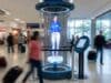 Los Nuevos Hologramas del Aeropuerto de Miami Usan IA para Ofrecer Ayuda en 40 Idiomas por Voz Los Nuevos Hologramas del Aeropuerto de Miami Usan IA para Ofrecer Ayuda en 40 Idiomas por Voz
