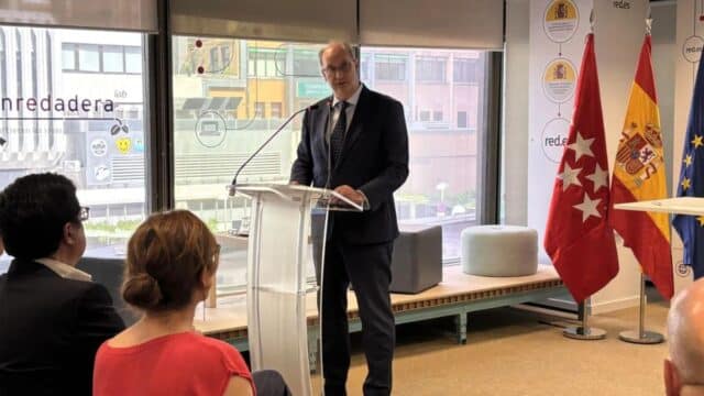 Madrid apuesta por la IA en la sanidad pública: el nuevo plan cambia el seguimiento de los pacientes crónicos