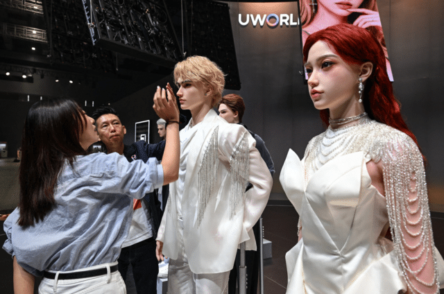 UBTech Desvela OWORLD U1 con Piel Biomimética y Respuestas en 500 Milisegundos
